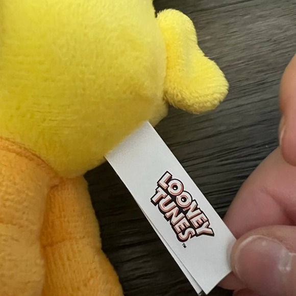 Warner Brothers Looney Tunes Tweety Bird Chibi Plush - Picture 3 of 5